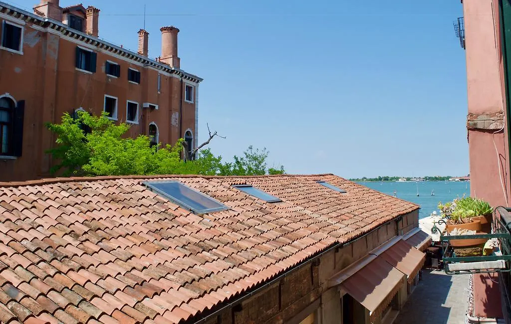 Apartamento Venezia Gentile 0*, Venecia